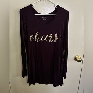 Festive stretchy tunic top